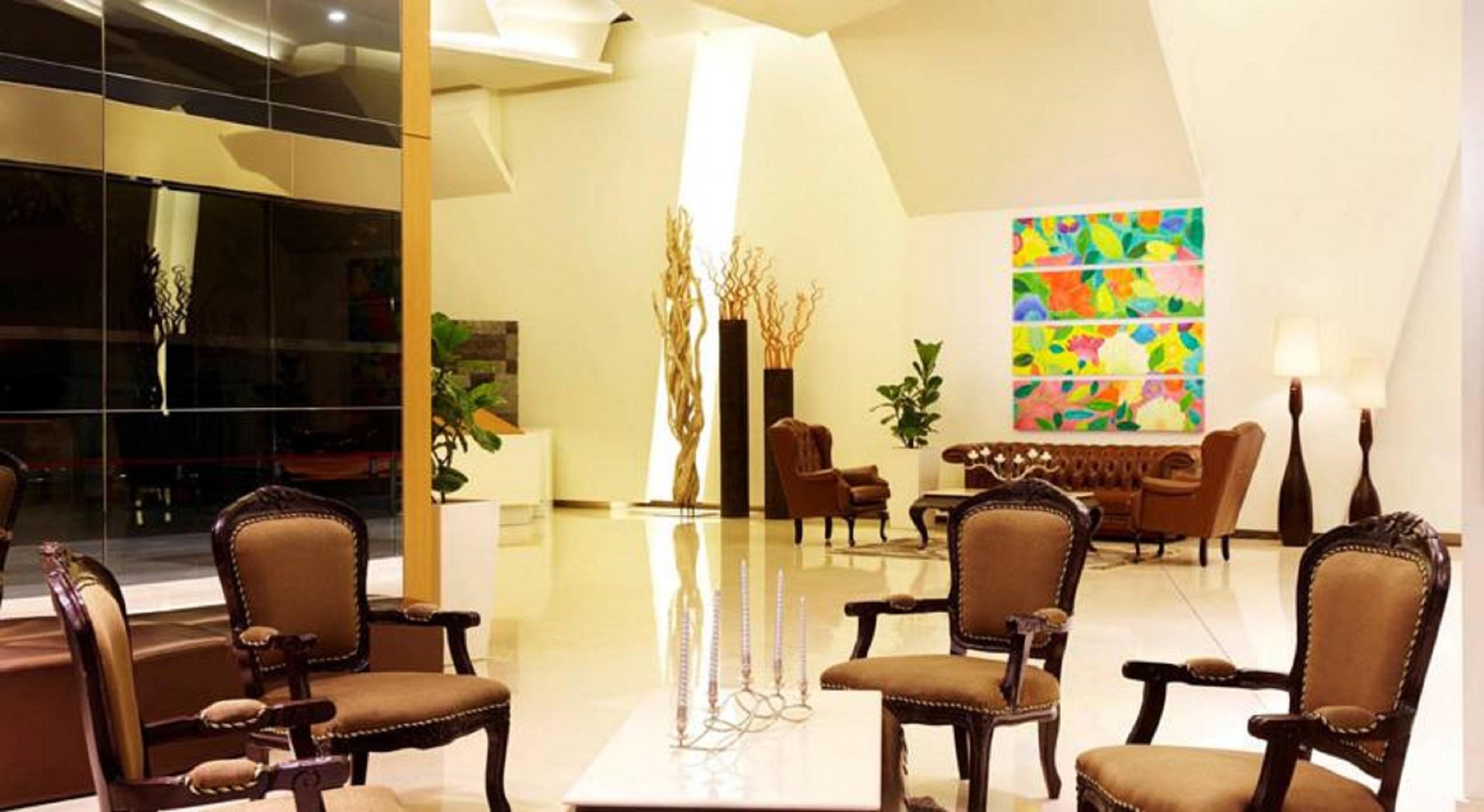 Parkroyal Serviced Suites Куала-Лумпур Екстер'єр фото Lobby