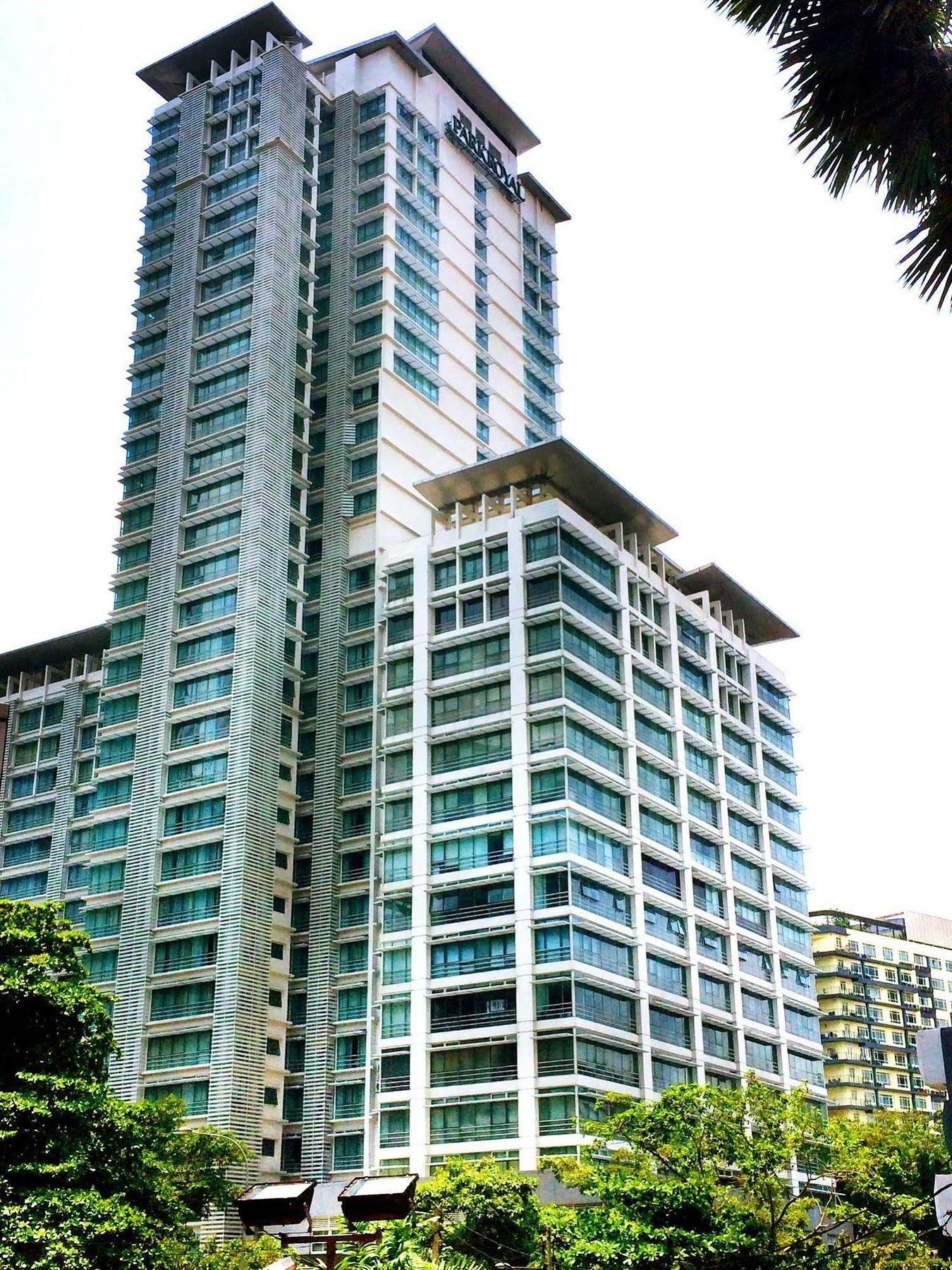 Parkroyal Serviced Suites Куала-Лумпур Екстер'єр фото The building